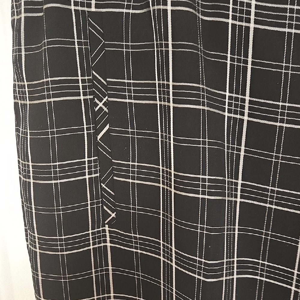 Women's Black Plaid Dress Pants - Picture 2 of 7